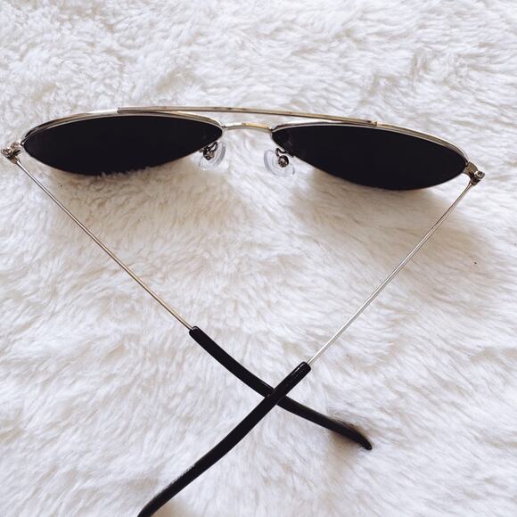 Carl Black w/ Silver Rims Aviator Sunglasses - Picture 9 of 11